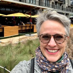 Meet your Posher, Lori